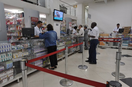 Farm�cias da CAASP vendem gen�ricos da EMS pelos menores pre�os do mercado