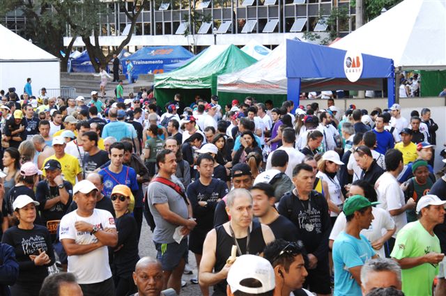 17a. Corrida do Centro Hist�rico de S�o Paulo re�ne centenas de advogados