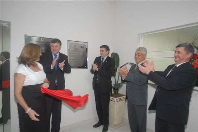 Caixa de Assist�ncia inaugura livraria na Subse��o de Dracena